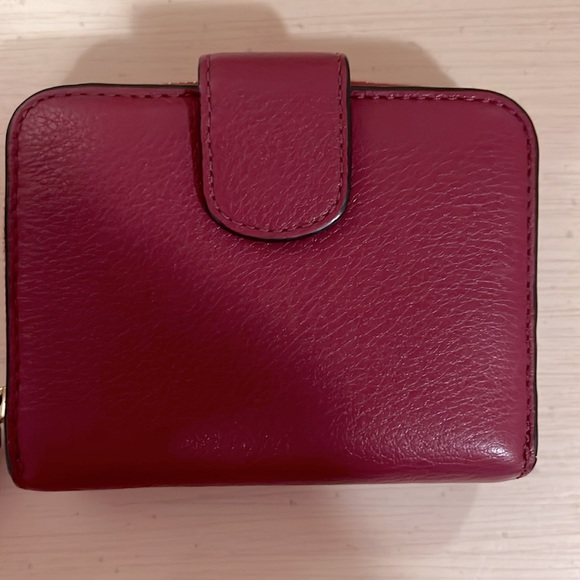 Coach Leather Wallet - Picture 3 of 3